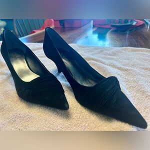 Nine West Elegant, comfy Black Women's kitten Heels size 10, NWOT